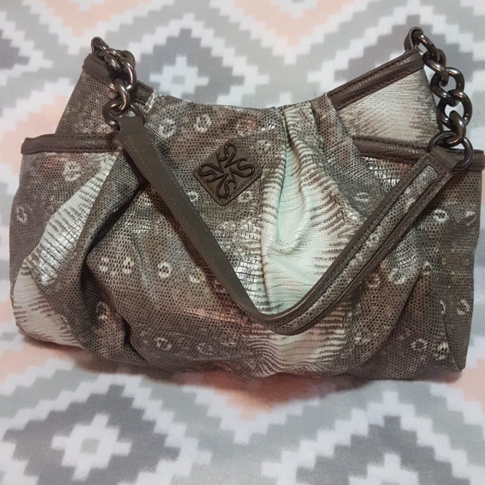 Simply Vera one strap bag